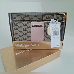NWT MICHAEL KORS Center Stripe MK Belt Bag Pink/Vanilla Size S/M